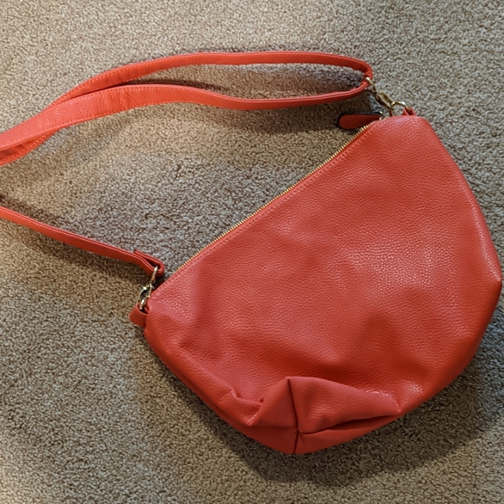 Steve Madden coral purse